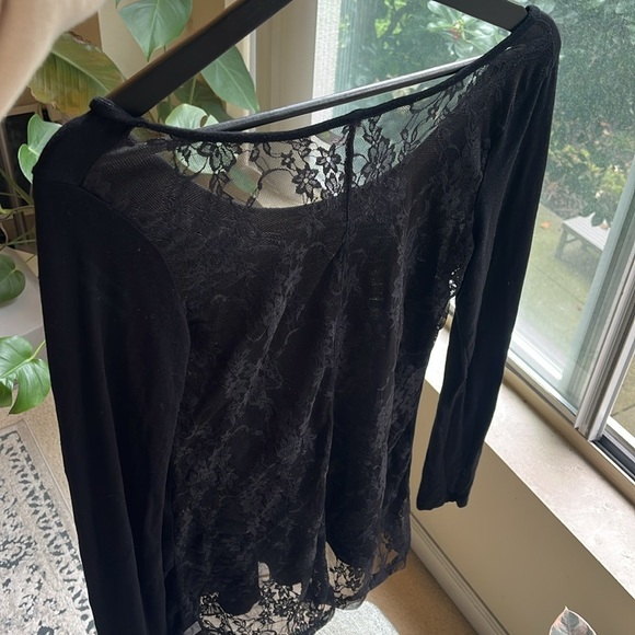 Vintage Sheer Black Lace long sleeve top, Circa 2009 - Picture 8 of 17